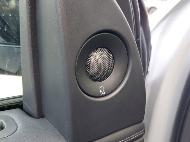 new 2025 Lincoln Navigator car, priced at $95,626