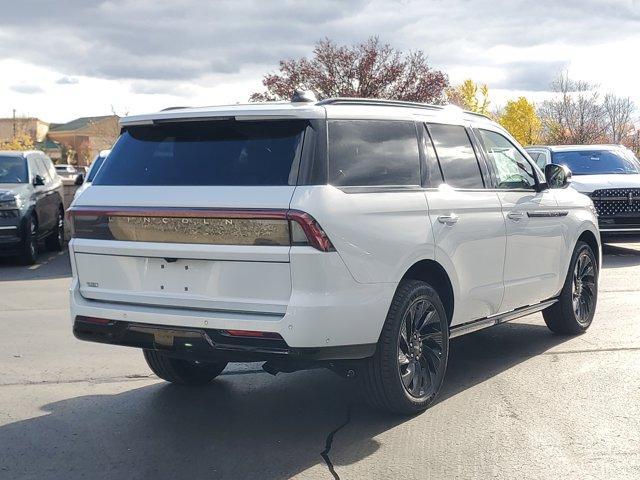 new 2025 Lincoln Navigator car, priced at $95,626