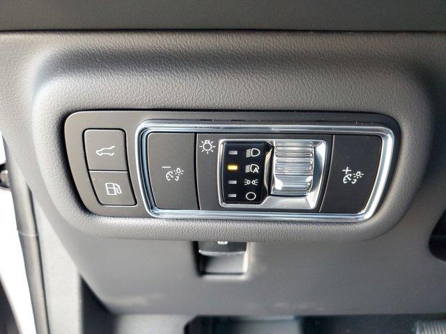 new 2025 Lincoln Nautilus car, priced at $66,409