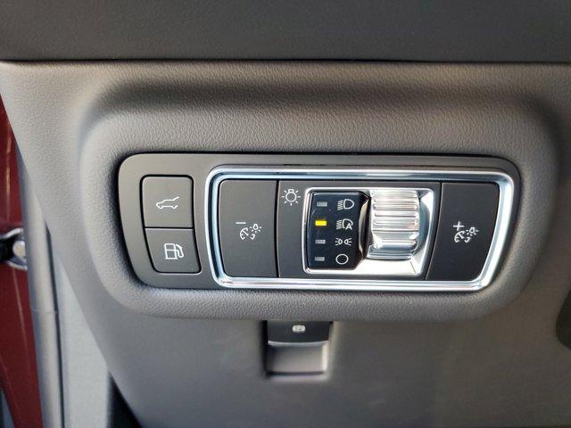 new 2025 Lincoln Nautilus car, priced at $68,963