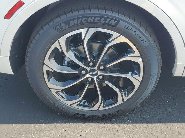 new 2025 Lincoln Nautilus car, priced at $60,181
