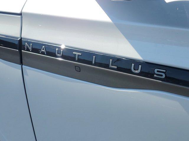 new 2024 Lincoln Nautilus car, priced at $71,071