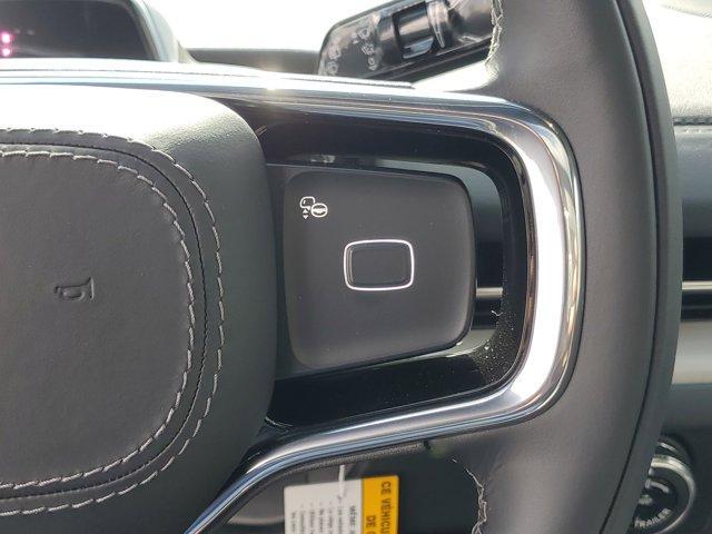 new 2025 Lincoln Navigator car, priced at $95,603