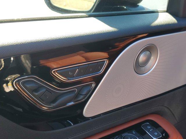 new 2025 Lincoln Aviator car, priced at $67,470