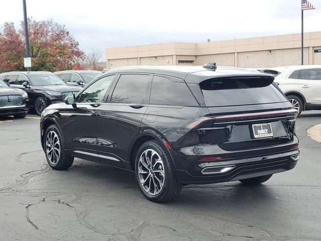 new 2024 Lincoln Nautilus car, priced at $58,016