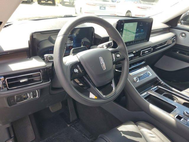 new 2025 Lincoln Aviator car, priced at $73,284