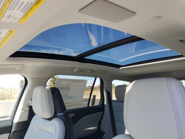 new 2025 Lincoln Aviator car, priced at $70,502