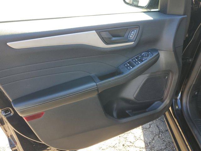 used 2022 Ford Escape car, priced at $23,995