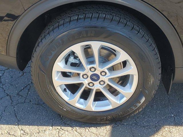 used 2022 Ford Escape car, priced at $23,995