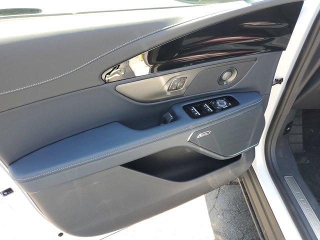 new 2025 Lincoln Nautilus car, priced at $59,881