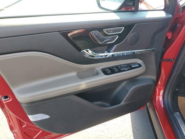 new 2025 Lincoln Corsair car, priced at $47,969