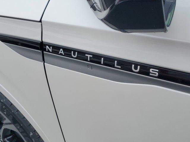 new 2025 Lincoln Nautilus car, priced at $61,446