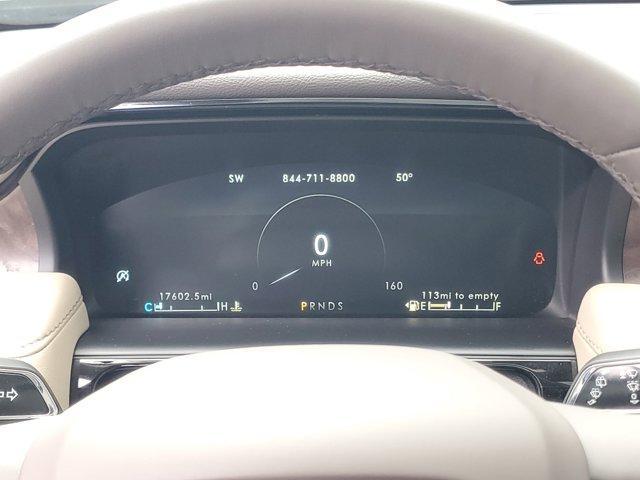 used 2022 Lincoln Nautilus car, priced at $39,995