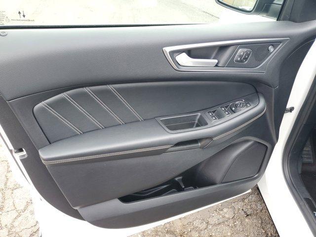 used 2020 Ford Edge car