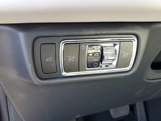 new 2025 Lincoln Aviator car, priced at $73,370