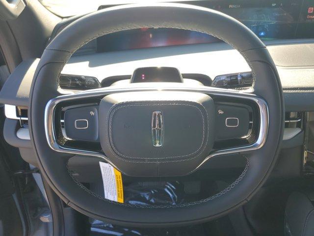 new 2025 Lincoln Navigator car, priced at $96,737