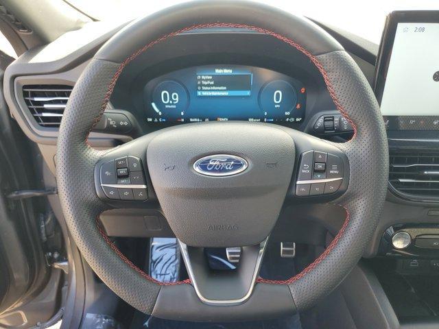 used 2023 Ford Escape car, priced at $29,995