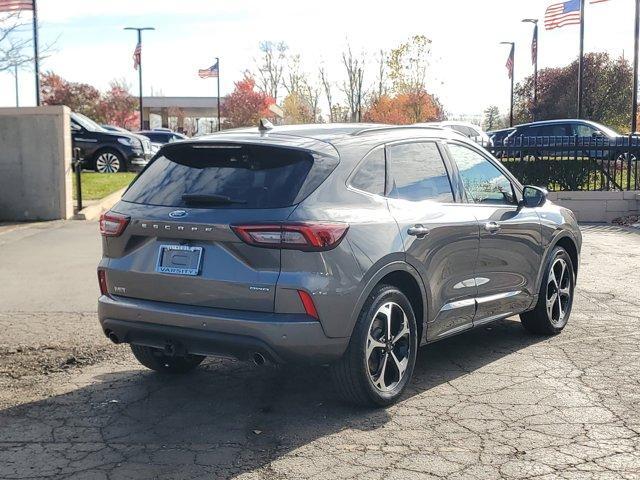 used 2023 Ford Escape car, priced at $29,995