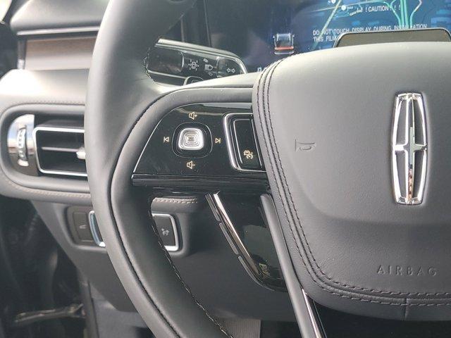 new 2025 Lincoln Aviator car, priced at $73,370