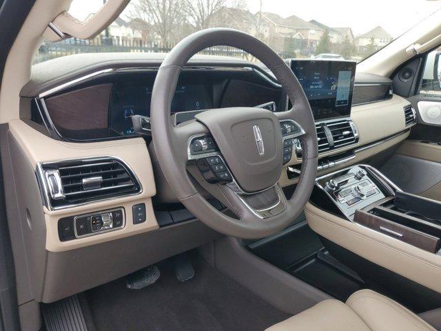 used 2023 Lincoln Navigator car