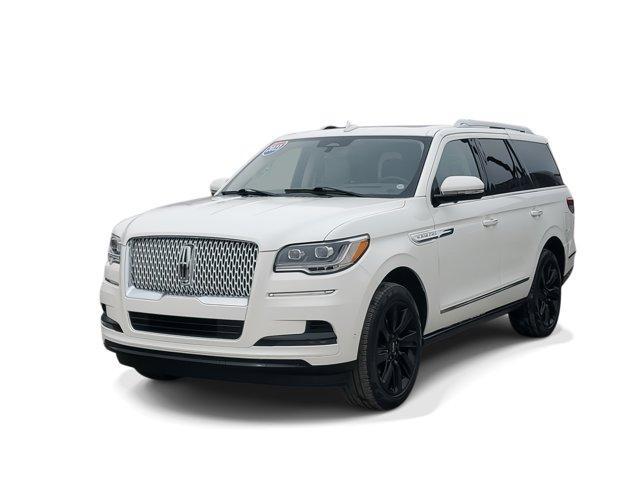 used 2023 Lincoln Navigator car