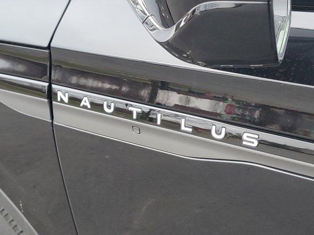 new 2025 Lincoln Nautilus car, priced at $56,498