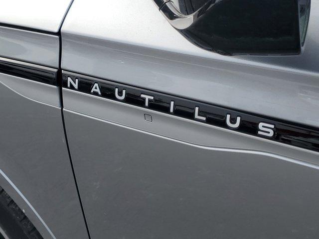 new 2025 Lincoln Nautilus car, priced at $60,816