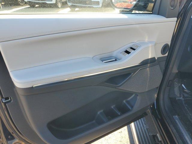 new 2025 Lincoln Navigator L car, priced at $96,519