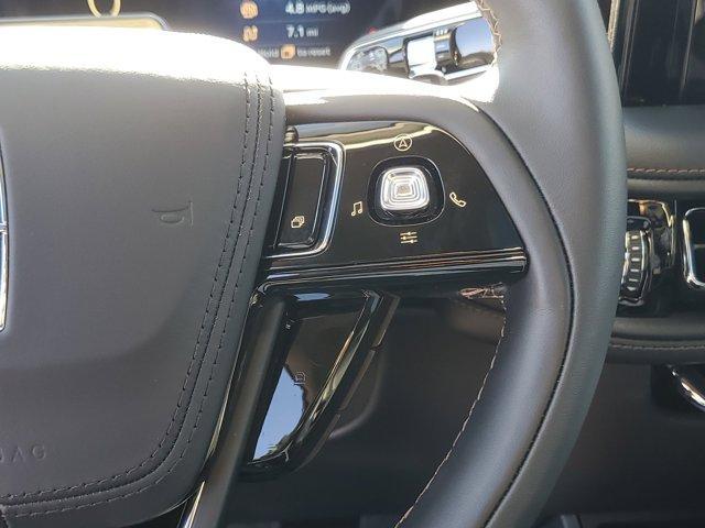 new 2025 Lincoln Aviator car, priced at $68,657