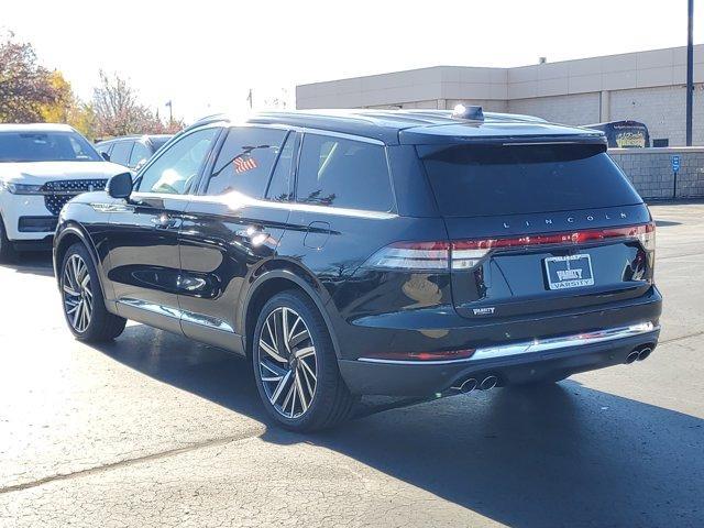 new 2025 Lincoln Aviator car, priced at $68,657