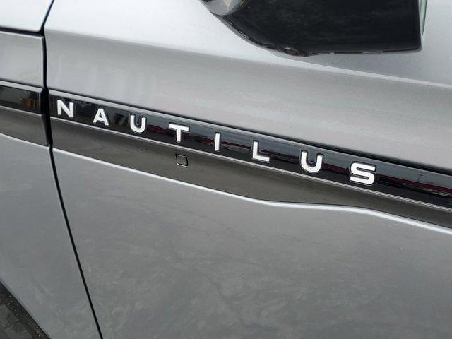 new 2025 Lincoln Nautilus car, priced at $62,404