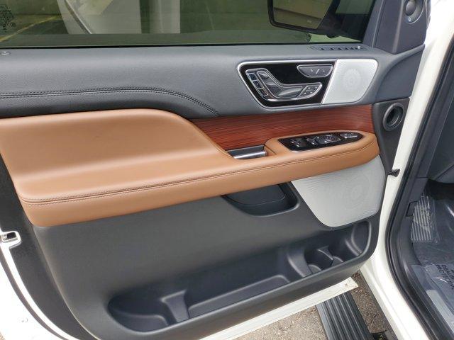 used 2023 Lincoln Navigator car, priced at $71,995