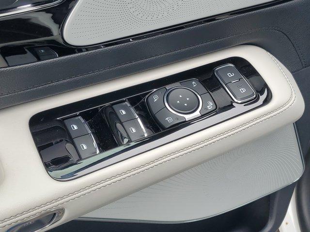 new 2025 Lincoln Aviator car, priced at $66,654