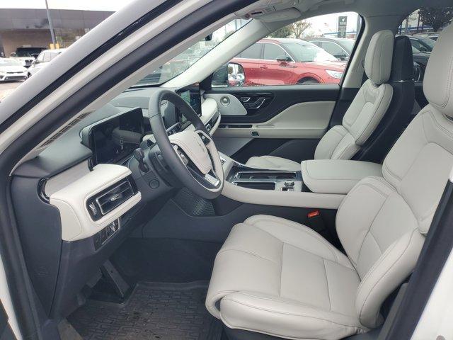 new 2025 Lincoln Aviator car, priced at $66,654