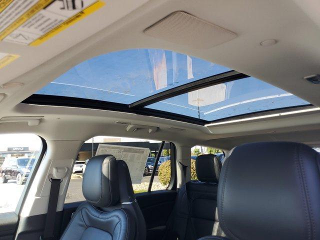 new 2025 Lincoln Aviator car, priced at $73,525