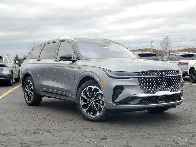 new 2025 Lincoln Nautilus car, priced at $63,545