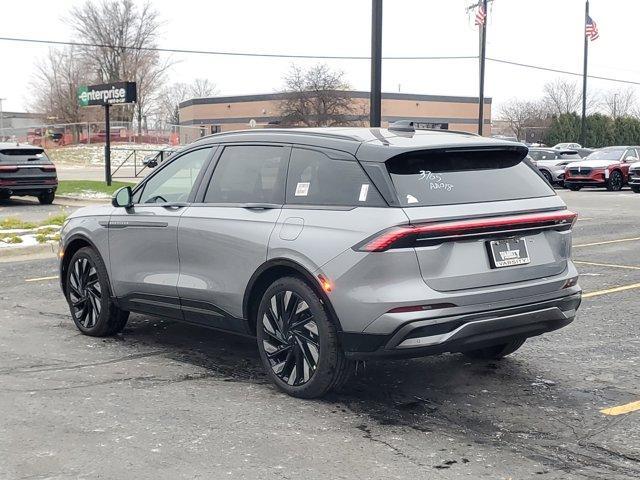 new 2025 Lincoln Nautilus car, priced at $62,404