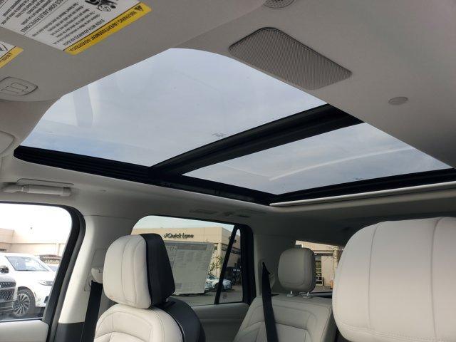 new 2025 Lincoln Navigator L car, priced at $96,619