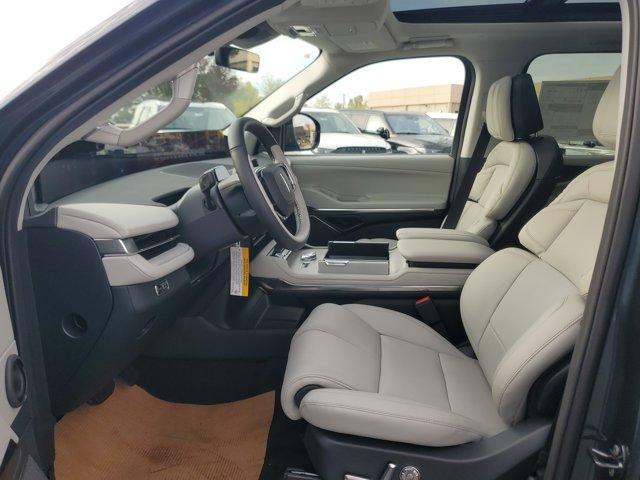 new 2025 Lincoln Navigator L car, priced at $96,619