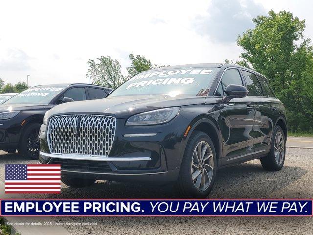 new 2025 Lincoln Corsair car, priced at $44,213