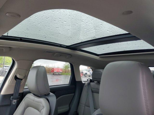 new 2025 Lincoln Corsair car, priced at $46,894