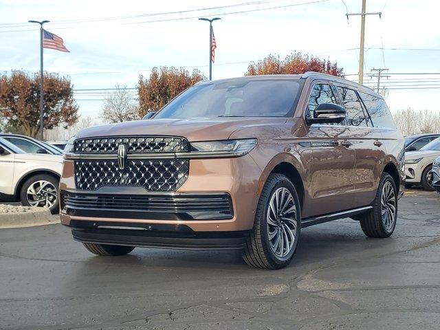 new 2025 Lincoln Navigator car, priced at $108,843