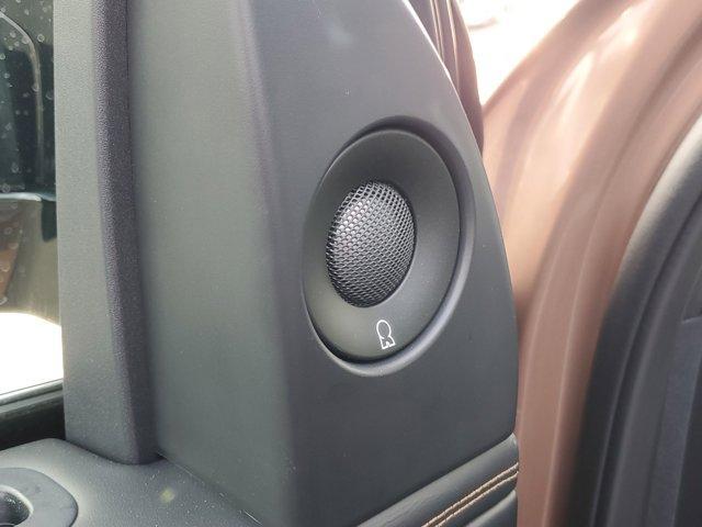 new 2025 Lincoln Navigator car, priced at $108,843