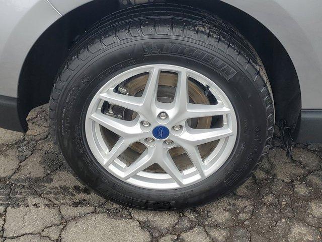 used 2022 Ford Edge car