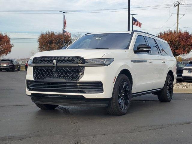 new 2025 Lincoln Navigator L car, priced at $100,617