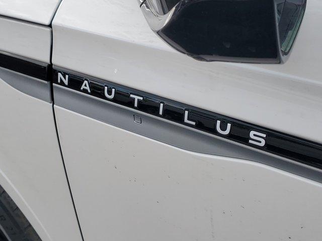 new 2025 Lincoln Nautilus car, priced at $61,446