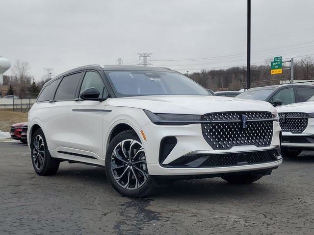 new 2025 Lincoln Nautilus car, priced at $59,384