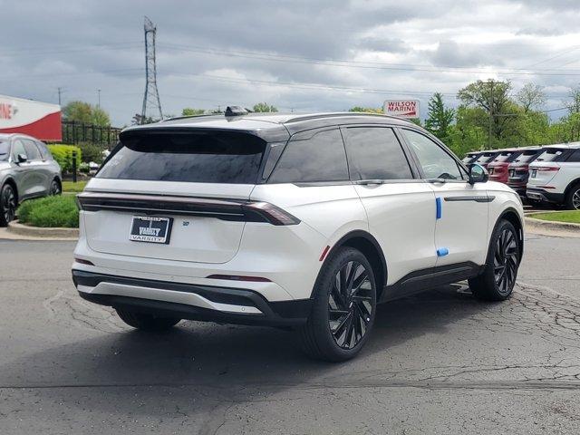 new 2025 Lincoln Nautilus car, priced at $66,243