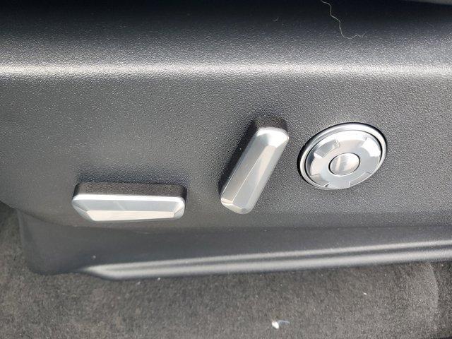 new 2025 Lincoln Navigator L car, priced at $98,508