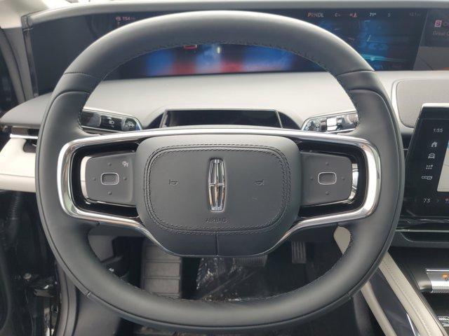 new 2025 Lincoln Nautilus car, priced at $61,413